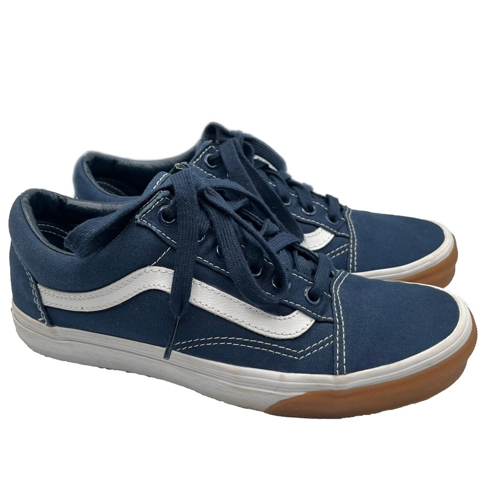 Vans Old Skool Gum Bumper Low Top Canvas Lace-Up Sneakers in Navy Women’s Size 7